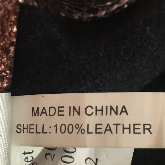 Marc Jacobs Rose Gold Zipper Clutch - Picture 5 of 5